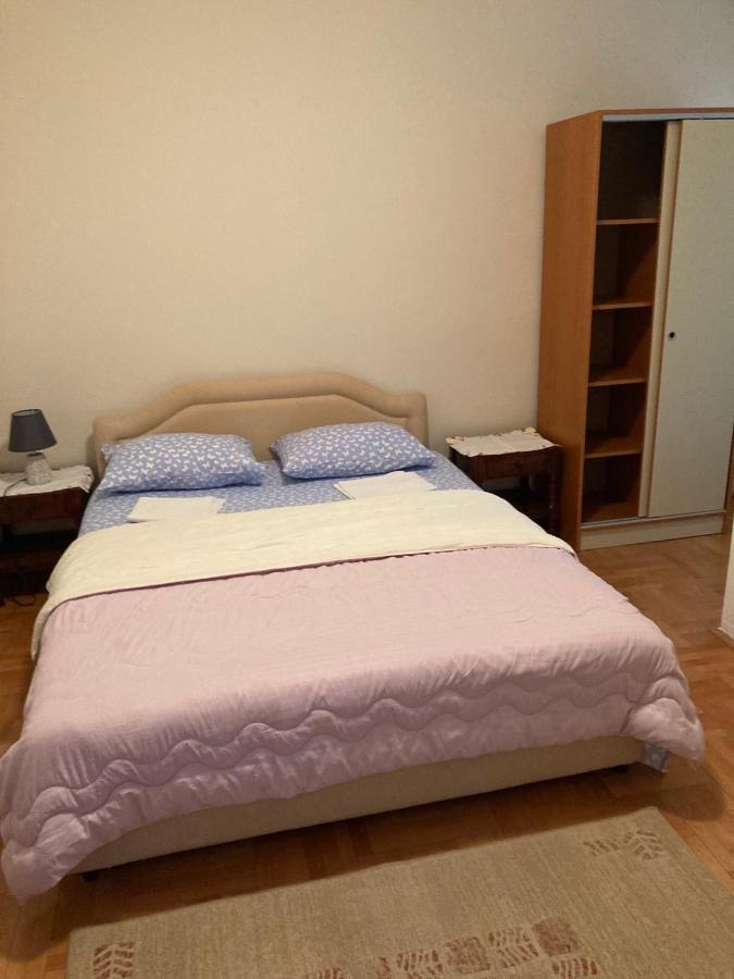 Savovic Appartamento Petrovazzo